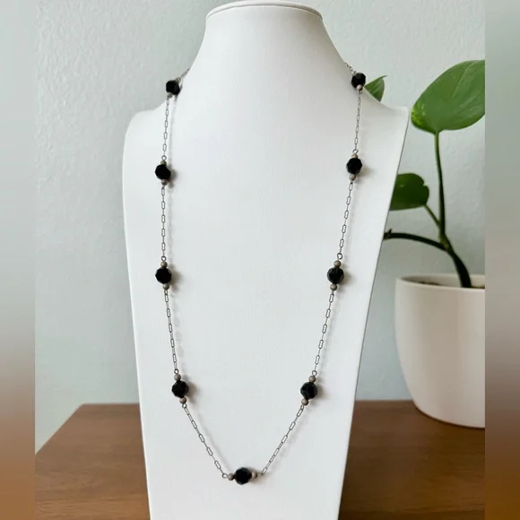 Vintage Judy Lee Black Faceted Glass Bead Station Necklace Antiqued Silver Chain - Picture 8 of 8